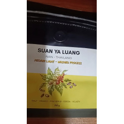 Découvrez l'exquis café Suan Ya Luang de Thaïlande.