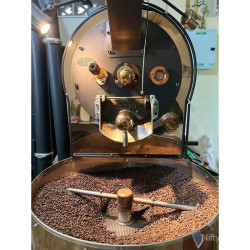 Chicchi di caffè Doi Chang Lisu: autentica Thailandia